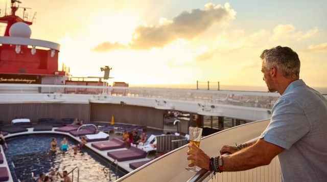 Sun Club